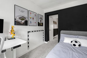 Photo 24- click for photo gallery